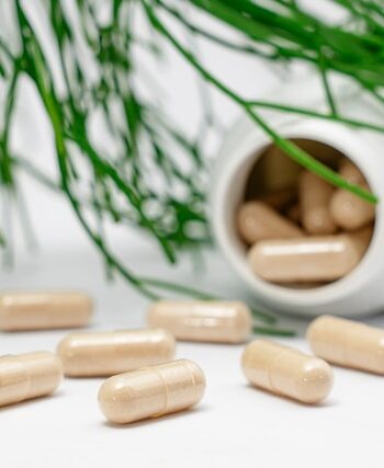 Suplementacja dla osób aktywnych po 40-stce. Jak wspomagać organizm