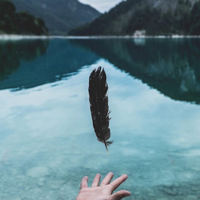 ---------- napisz taki artykuł. Długość to minimum 18 tysięcy znaków ze spacjami. Nie pisz w podpunktach a od nowych akapitów. Ostatni akapit nie może być niczym w rodzaju "Podsumowując ...". Pisz pamiętajaąc, żę ma to być artykuł na bloga, który ma zainteresować . Podaj też na sam koniec propozycję słów kluczowych do tego artykułu, po przecinku.