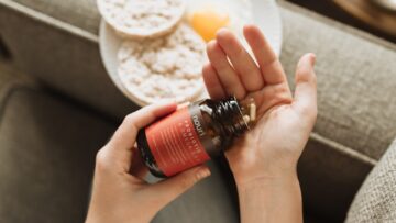 Witaminy i minerały kluczowe dla 40-latków: czego najczęściej brakuje w diecie