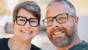 Nowa miłość po rozwodzie: dlaczego portale randkowe to nie wstyd, lecz druga szansa