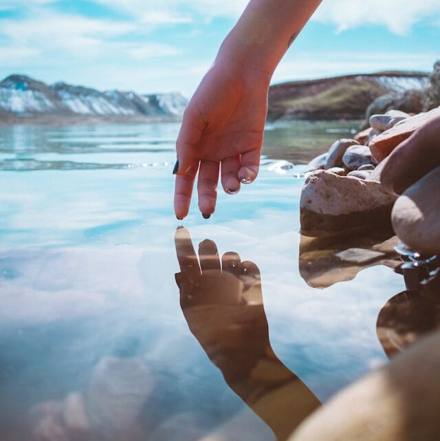 Randkowanie po czterdziestce jako proces odzyskiwania zaufania do własnych wyborów